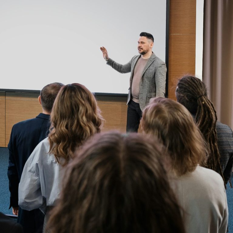 Prise de parole en public : coaching mental d'un cadre à Nancy